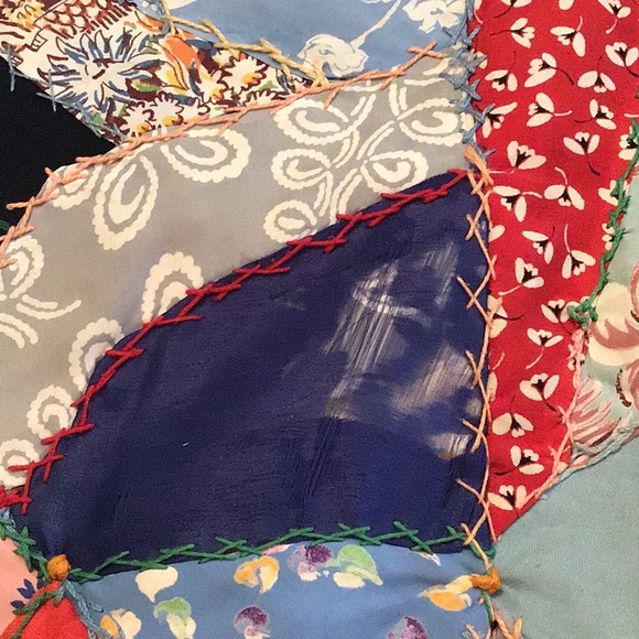 Vintage handmade patchwork accent pillow - Picture 6 of 11